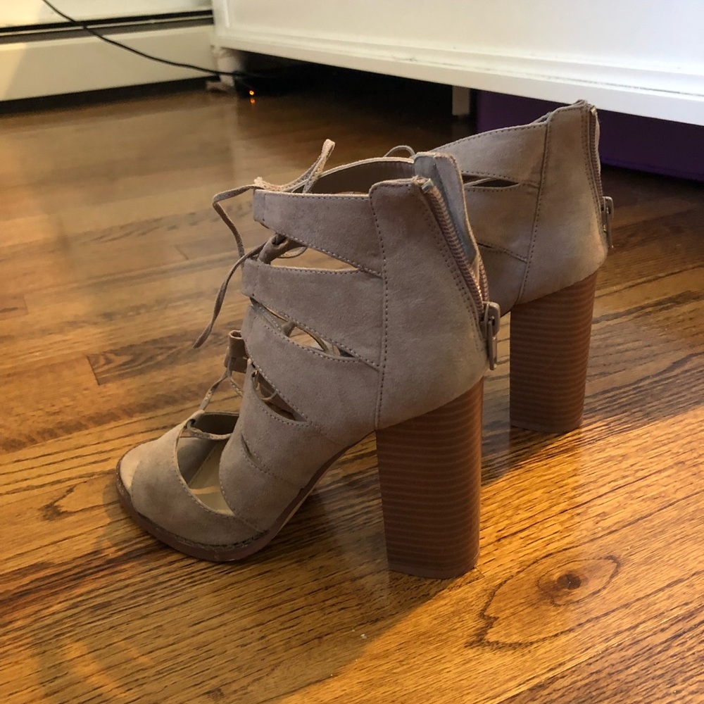 Size 6 lace up wedges